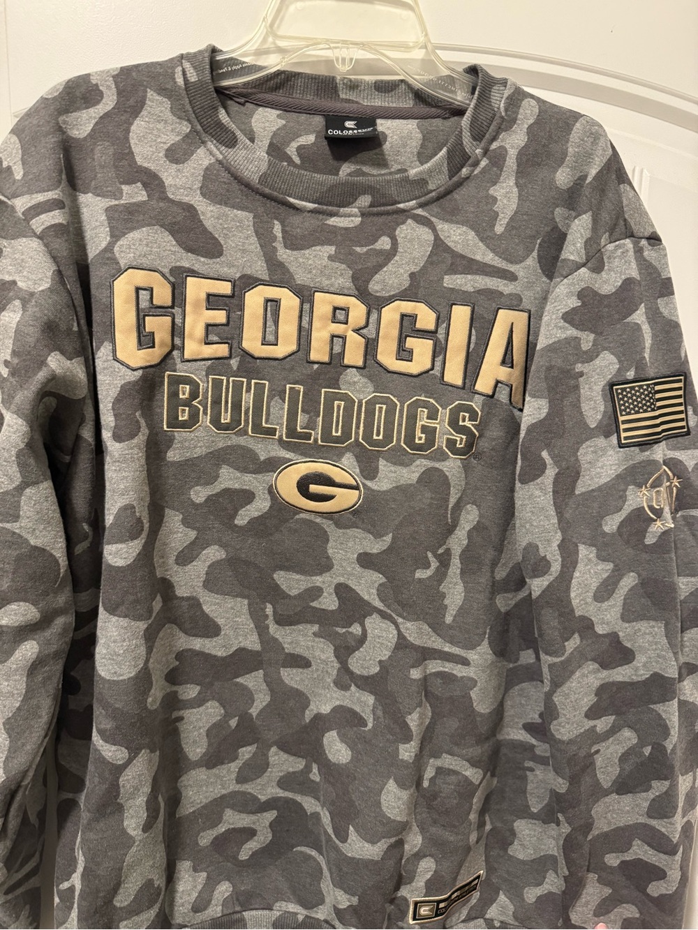Georgia Bulldogs Camo Crewneck Sweatshirt with military design - Picture 7 of 10
